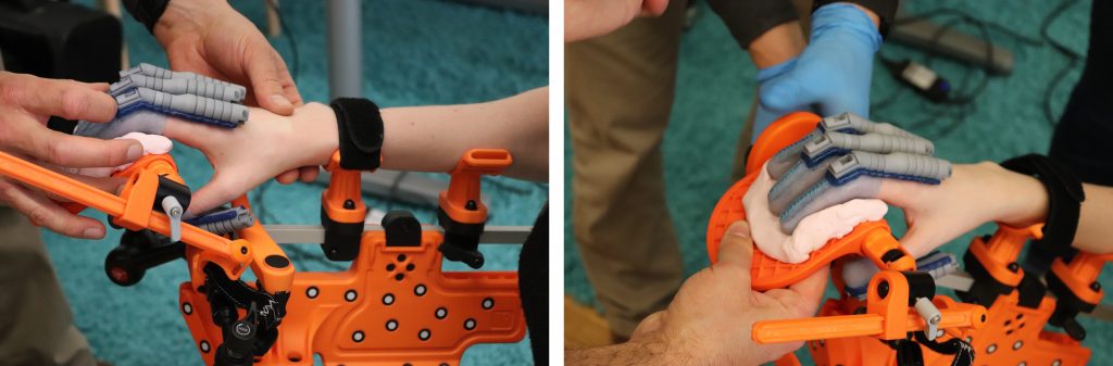 Fingerbettung im 3D-Scanwerkzeug TOscan-UE mit Knetsilikon